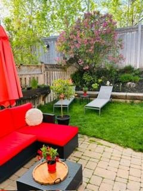 Photo 36 at 338 Mcbride Crescent, Summerhill Estates, Newmarket