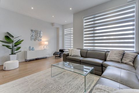 Photo 12 at 14 Pageant Avenue, Vellore Village, Vaughan