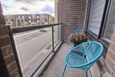 Photo 14 at 14 Pageant Avenue, Vellore Village, Vaughan