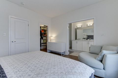 Photo 31 at 14 Pageant Avenue, Vellore Village, Vaughan