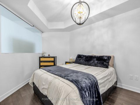 Photo 16 at 438 - 31 Tippett Road, Clanton Park, Toronto
