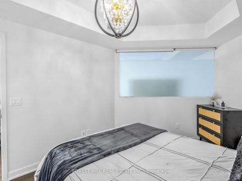 Photo 17 at 438 - 31 Tippett Road, Clanton Park, Toronto