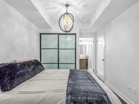 Photo 18 at 438 - 31 Tippett Road, Clanton Park, Toronto