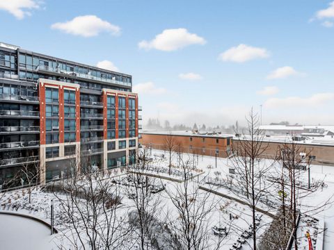 Photo 26 at 438 - 31 Tippett Road, Clanton Park, Toronto