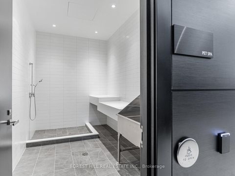 Photo 30 at 438 - 31 Tippett Road, Clanton Park, Toronto