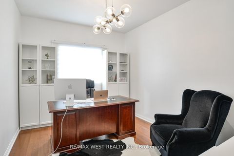 Photo 10 at 134 Sandringham Drive, Shore, Barrie