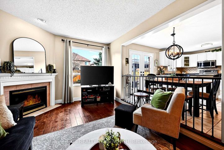 Photo 17 at 17 Chester Crescent, Georgetown, Halton Hills