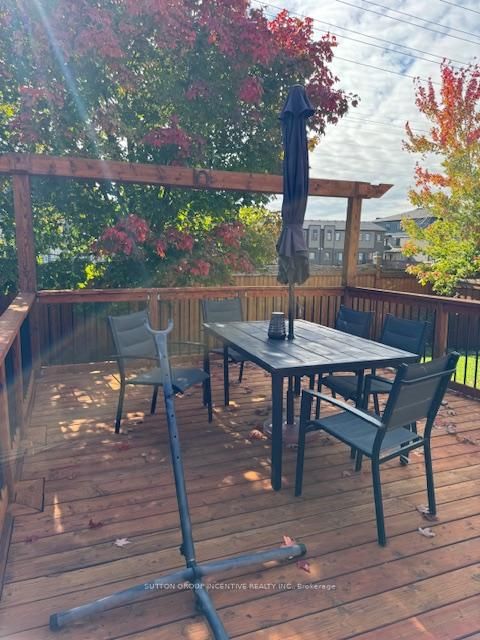 Photo 6 at 116 Sun King Crescent, Shore, Barrie