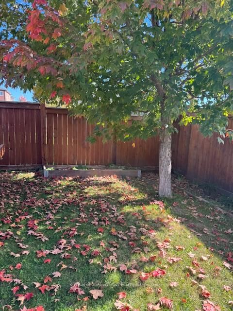 Photo 9 at 116 Sun King Crescent, Shore, Barrie