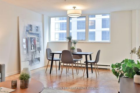 Photo 8 at 1007 - 360 Bloor Street E, Moore Park, Toronto