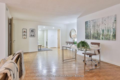 Photo 14 at 1007 - 360 Bloor Street E, Moore Park, Toronto