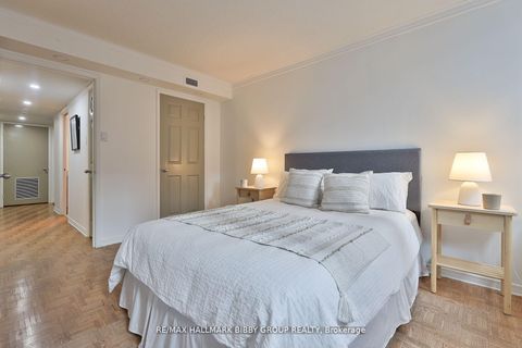 Photo 27 at 1007 - 360 Bloor Street E, Moore Park, Toronto