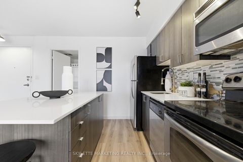 Photo 6 at 701 - 801 Sheppard Avenue W, Clanton Park, Toronto