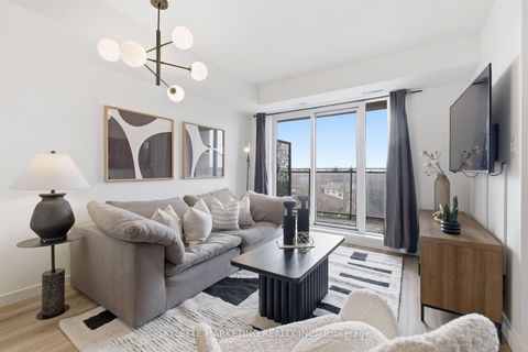 Photo 10 at 701 - 801 Sheppard Avenue W, Clanton Park, Toronto