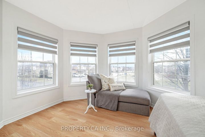 Photo 14 at 201 - 1390 Main Street E, DE Dempsey, Milton