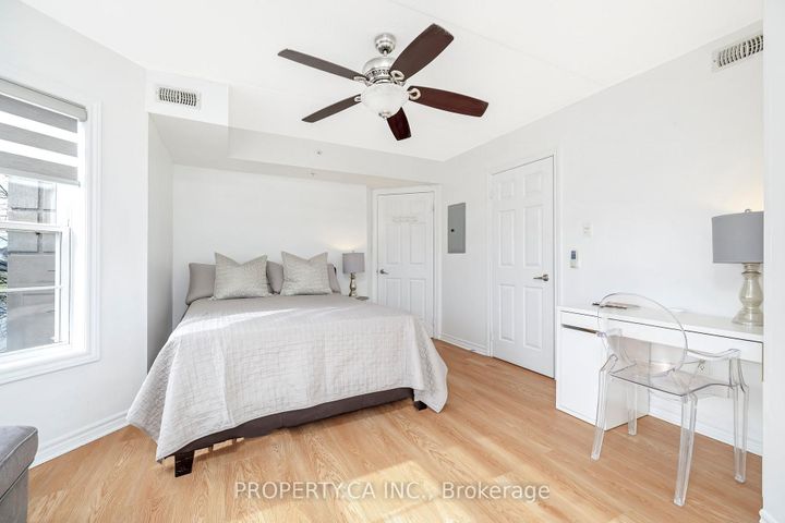 Photo 15 at 201 - 1390 Main Street E, DE Dempsey, Milton