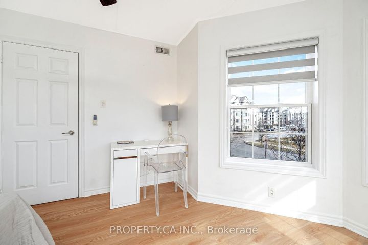 Photo 16 at 201 - 1390 Main Street E, DE Dempsey, Milton