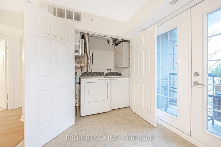 Photo 18 at 201 - 1390 Main Street E, DE Dempsey, Milton