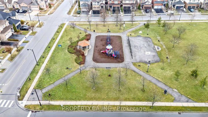 Photo 23 at 201 - 1390 Main Street E, DE Dempsey, Milton