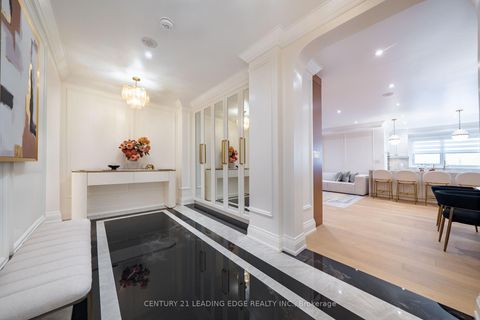 Photo 3 at 1504 - 9245 JANE Street, Maple, Vaughan