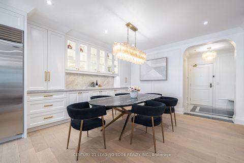 Photo 12 at 1504 - 9245 JANE Street, Maple, Vaughan