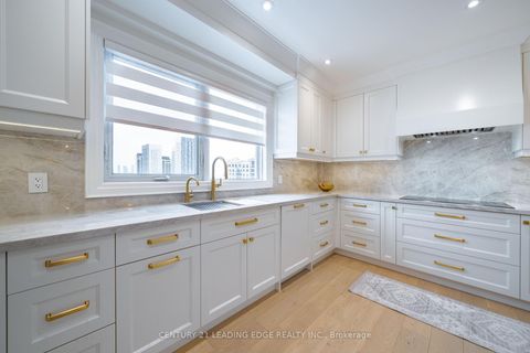 Photo 16 at 1504 - 9245 JANE Street, Maple, Vaughan