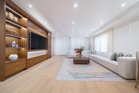 Photo 18 at 1504 - 9245 JANE Street, Maple, Vaughan