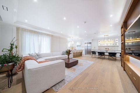 Photo 19 at 1504 - 9245 JANE Street, Maple, Vaughan