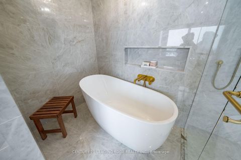 Photo 39 at 1504 - 9245 JANE Street, Maple, Vaughan