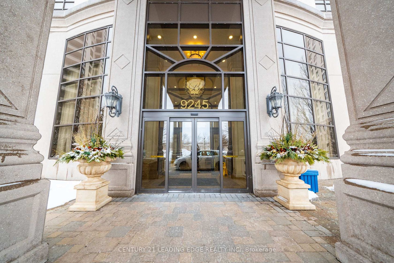 1504 - 9245 JANE Street, Maple, Vaughan 