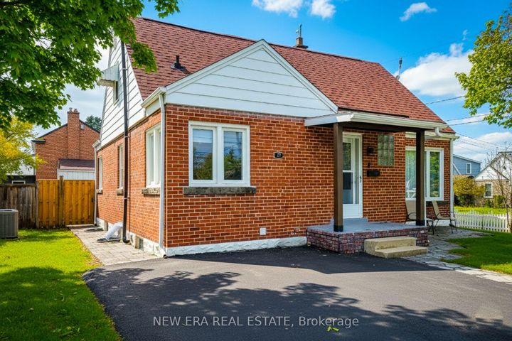 Photo 1 at 29 Second Street N, Stoney Creek, Hamilton