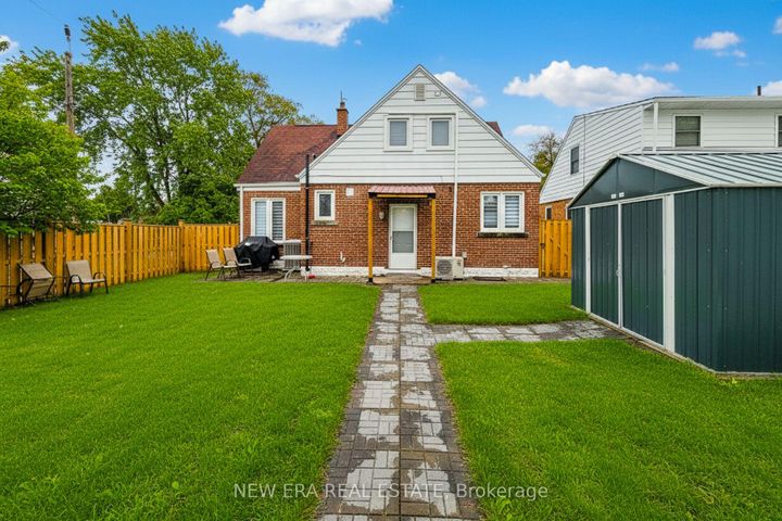 Photo 4 at 29 Second Street N, Stoney Creek, Hamilton