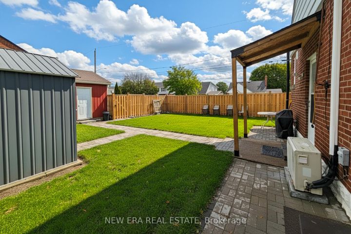 Photo 6 at 29 Second Street N, Stoney Creek, Hamilton