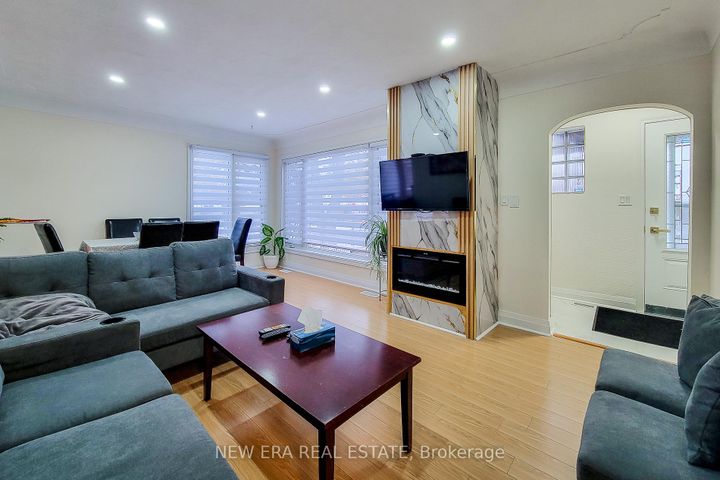 Photo 11 at 29 Second Street N, Stoney Creek, Hamilton