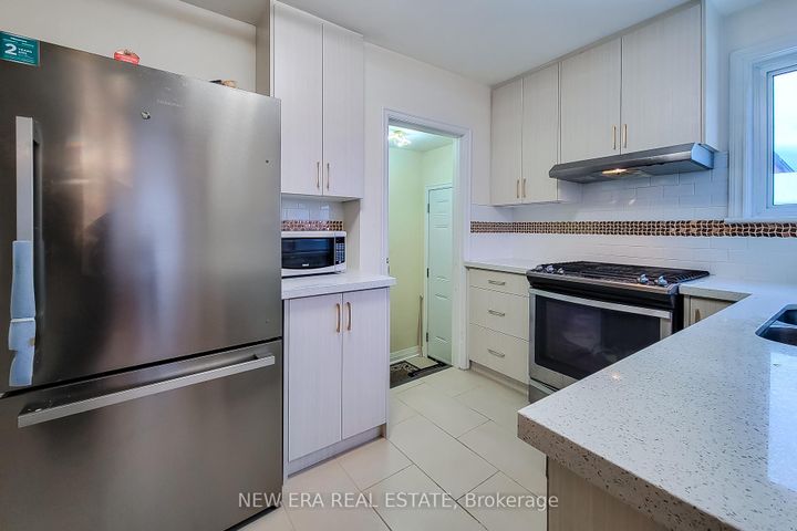 Photo 20 at 29 Second Street N, Stoney Creek, Hamilton