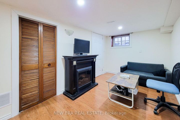 Photo 32 at 29 Second Street N, Stoney Creek, Hamilton