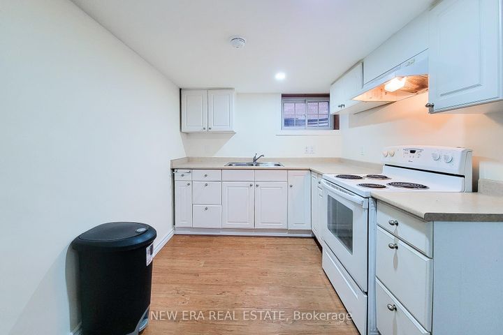 Photo 35 at 29 Second Street N, Stoney Creek, Hamilton