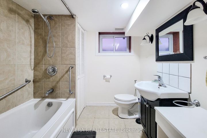 Photo 38 at 29 Second Street N, Stoney Creek, Hamilton