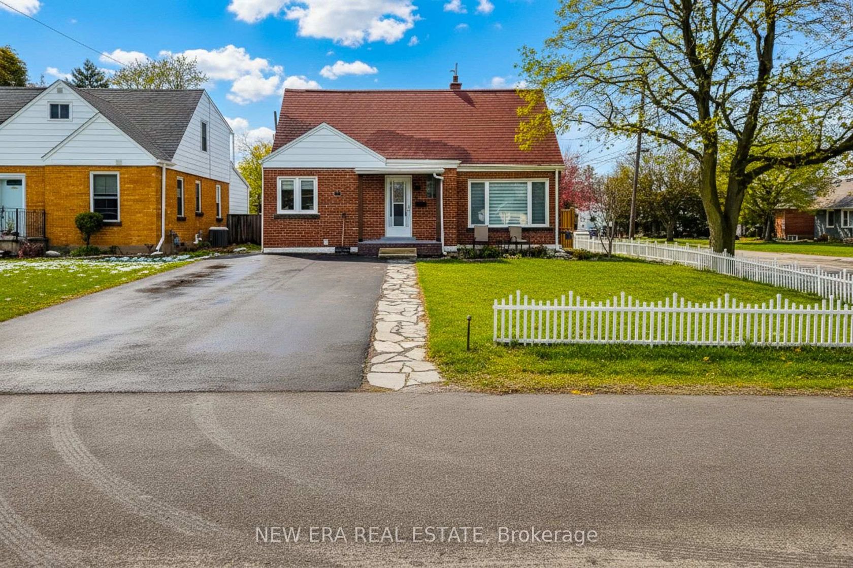 29 Second Street N, Stoney Creek, Hamilton 2