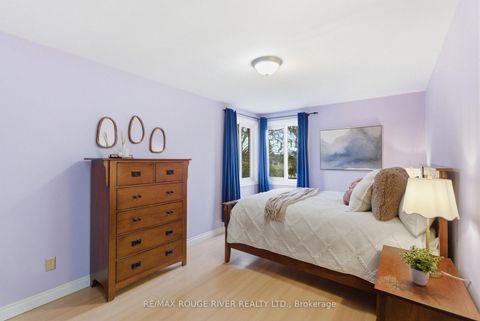 Photo 18 at 209 Darcy Street, Centennial, Oshawa