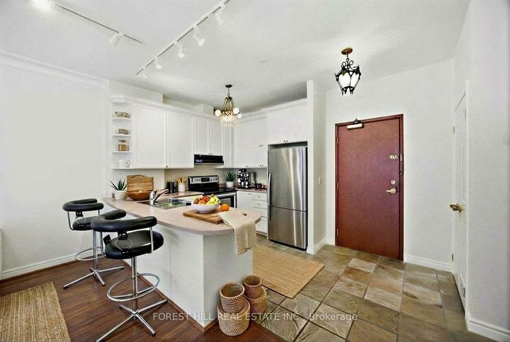 Photo 11 at 314 - 980 Yonge Street, Annex, Toronto