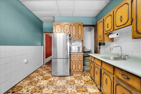 Photo 10 at 116 Brunswick Avenue, University, Toronto