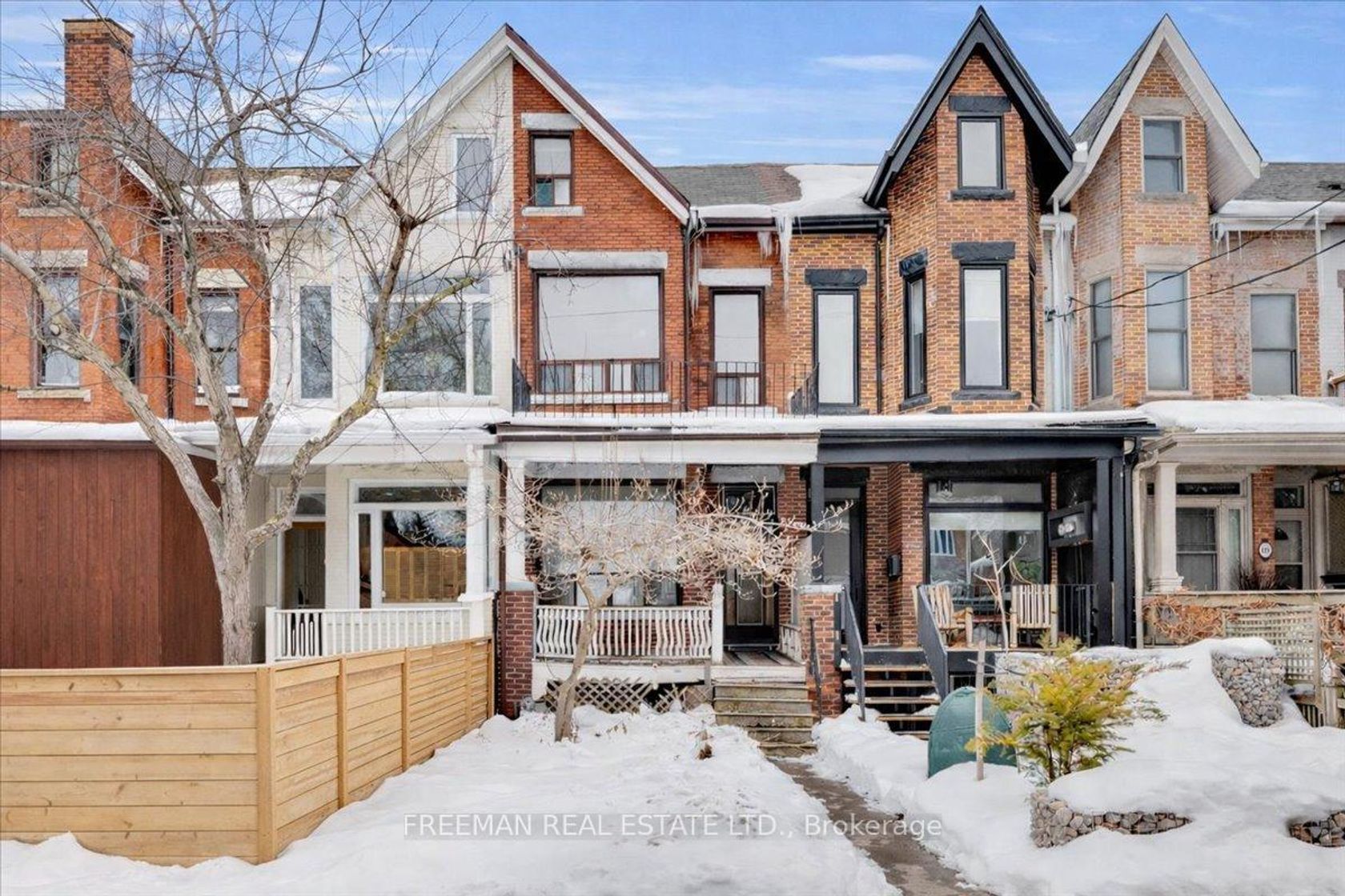 116 Brunswick Avenue, University, Toronto 