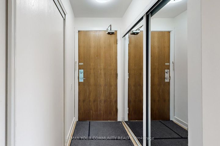 Photo 24 at 1602 - 30 Canterbury Place, Willowdale West, Toronto