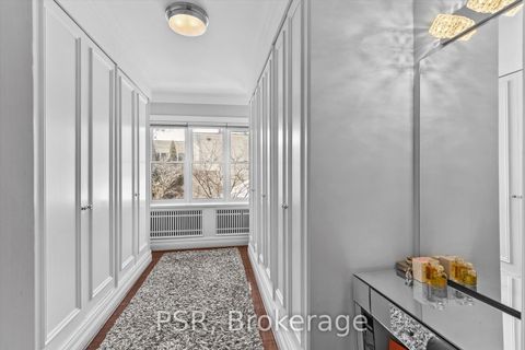 Photo 11 at 31 Clarendon Avenue, Casa Loma, Toronto