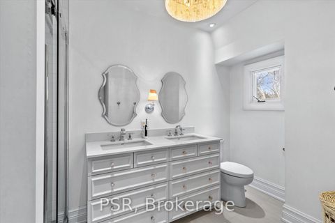 Photo 15 at 31 Clarendon Avenue, Casa Loma, Toronto