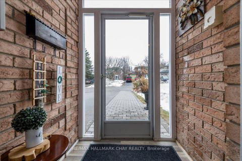 Photo 3 at 36 Ridgeway Avenue, Allandale Heights, Barrie