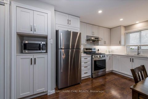 Photo 9 at 36 Ridgeway Avenue, Allandale Heights, Barrie