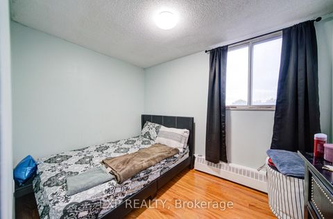 Photo 27 at 402 - 50 Lotherton Pathway, Glen Park, Toronto