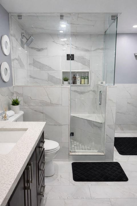 Photo 10 at 65 Morningview Trail, Rouge E11, Toronto